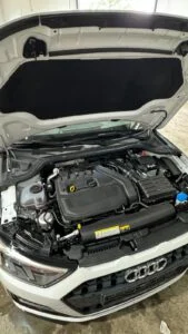 Motorwäsche mit Trockeneistechnik
