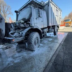 LKW-Aufbereitung bei Siebers